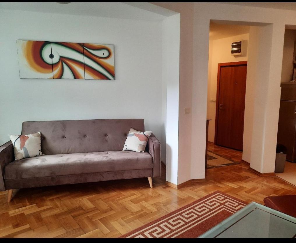 Aleksandra Bečići Extérieur photo